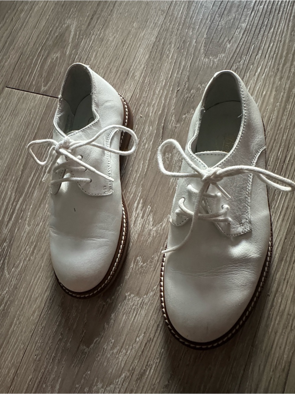 Bonpoint White Leather Lace-Up Kids Oxfords